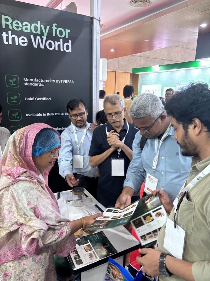 Buyers reading the product catalogue